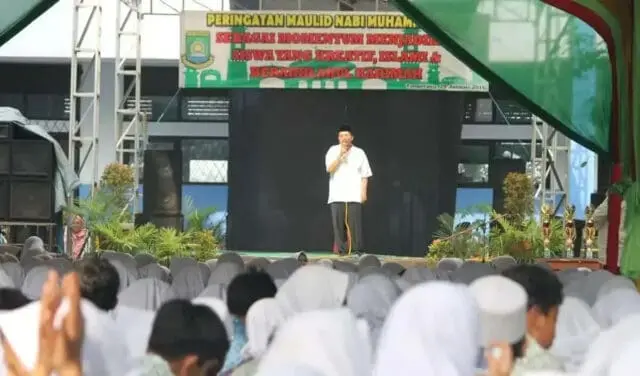 Peringatan Maulid Nabi, Jadikan Siswa yang Berakhlakul Karimah dan Peduli Lingkungan Peringatan Maulid Nabi, Jadikan Siswa yang Berakhlakul Karimah dan Peduli Lingkungan