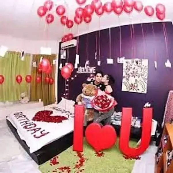 Al Ghazali Beri Kejutan Romantis Untuk Kekasihnya di Kamar Tidur, Netter: Kaya Suami Istri Aja Al Ghazali Beri Kejutan Romantis Untuk Kekasihnya di Kamar Tidur, Netter: Kaya Suami Istri Aja