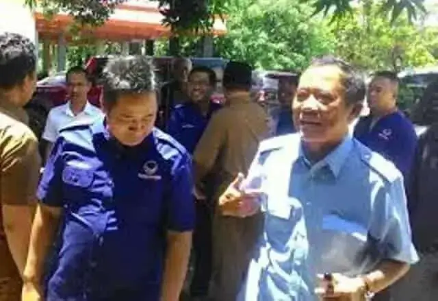Jaya Baya Siap Keluar dari PDIP Bila Tidak Didukung Maju Pilgub Banten Jaya Baya Siap Keluar dari PDIP Bila Tidak Didukung Maju Pilgub Banten