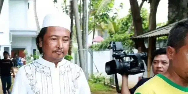 Inilah Sosok Ayahanda Artis Marshanda Yang Jadi Pengemis Terjaring Razia Inilah Sosok Ayahanda Artis Marshanda Yang Jadi Pengemis Terjaring Razia