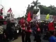 Mogok Nasional, Seribu Buruh Duduki di Kantor DPRD Kota Tangerang Mogok Nasional, Seribu Buruh Duduki di Kantor DPRD Kota Tangerang