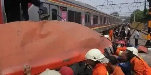 Lima Warga Banten Jadi Korban Kecelakaan Maut KRL Vs Metro Mini Angke