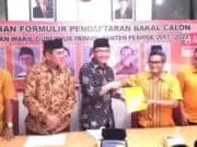 Bakal Calon Gubernur dan Wakil Gubernur Mulai JB, ATN dan Andika Hazrumy Serahkan Formulir ke DPD Hanura Banten Bakal Calon Gubernur dan Wakil Gubernur Mulai JB, ATN dan Andika Hazrumy Serahkan Formulir ke DPD Hanura Banten