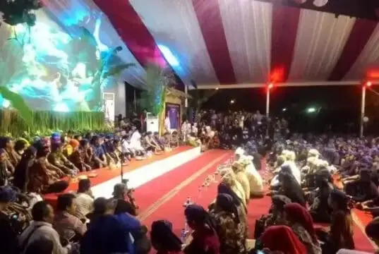 Masyarakat Adat Baduy Minta Kepercayaan Sunda Wiwitan Tertera di KTP Masyarakat Adat Baduy Minta Kepercayaan Sunda Wiwitan Tertera di KTP