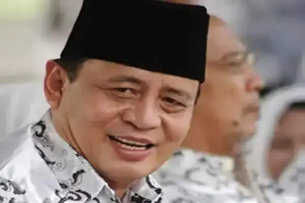 Popularitas Wahidin Halim Kembali Jadi Trending Topik di Media Sosial Popularitas Wahidin Halim Kembali Jadi Trending Topik di Media Sosial