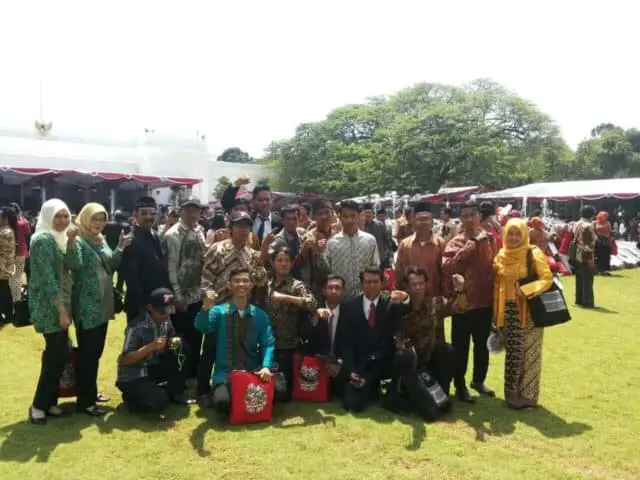 Posraya Indonesia Hadiri Peringatan HUT Kemerdekaan RI ke-71 di Istana Bersama Jokowi Posraya Indonesia Hadiri Peringatan HUT Kemerdekaan RI ke-71 di Istana Bersama Jokowi