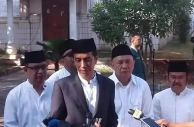 Shalat Idul Adha di Kota Serang, Jokowi Maknai Idul Adha untuk Berbagi Shalat Idul Adha di Kota Serang, Jokowi Maknai Idul Adha untuk Berbagi