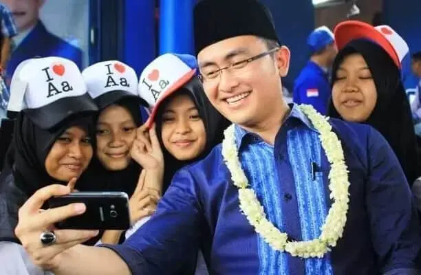 Andika Hazrumy Sikapi Kampanye Negatif dengan Kedewasaan Hati dan Kerja Keras Andika Hazrumy Sikapi Kampanye Negatif dengan Kedewasaan Hati dan Kerja Keras