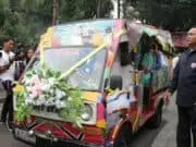 Menikah Lagi, Jono Ajak Istri dan Keluarga Naik Odong-odong Menikah Lagi, Jono Ajak Istri dan Keluarga Naik Odong-odong