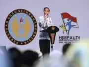 Puncak Peringatan Hari Guru Nasional dan Hari Ulang Tahun Ke-71 PGRI Tahun 2016 Puncak Peringatan Hari Guru Nasional dan Hari Ulang Tahun Ke-71 PGRI Tahun 2016