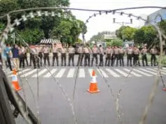 Kapolda Banten Imbau Warga Tak Perlu Berbondong-bondong Demo ke Jakarta Pada 4 November Kapolda Banten Imbau Warga Tak Perlu Berbondong-bondong Demo ke Jakarta Pada 4 November