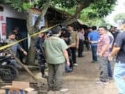 Tukang Servis HP Ditangkap Densus 88 Terduga Teroris di Baros Tukang Servis HP Ditangkap Densus 88 Terduga Teroris di Baros