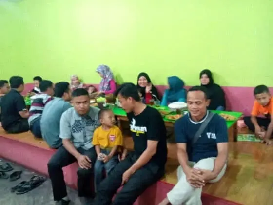 Rumah Makan ALa &lsquo;DiEN Sajikan Kuliner Seafood di Cipondoh Kota Tangerang