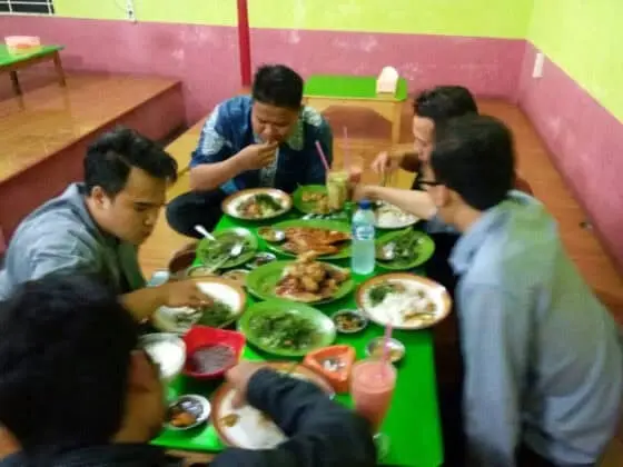 Rumah Makan ALa &lsquo;DiEN Sajikan Kuliner Seafood di Cipondoh Kota Tangerang