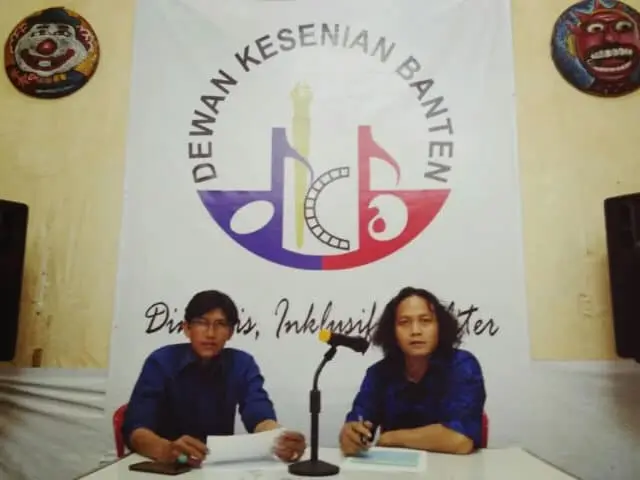 TEGUH KARYA DAN BING SLAMET RAIH ANUGERAH SENI DKB 2016 TEGUH KARYA DAN BING SLAMET RAIH ANUGERAH SENI DKB 2016