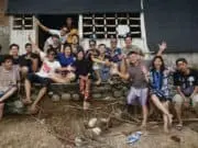 Libur Natal Wisatawan Lokal Serbu Pantai Anyer Libur Natal Wisatawan Lokal Serbu Pantai Anyer