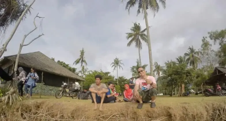 Libur Natal Wisatawan Lokal Serbu Pantai Anyer
