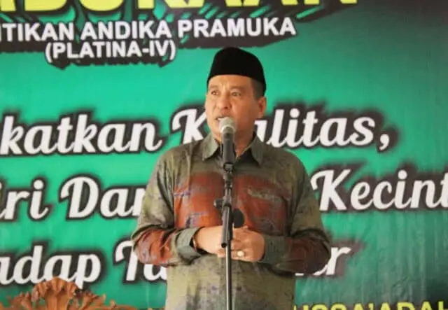Membuka Acara Pelantikan Andhika Pramuka, KH. Pupu Mahpudin: Santri Harus Berdisiplin, Taat dan Berkarakter Membuka Acara Pelantikan Andhika Pramuka, KH. Pupu Mahpudin: Santri Harus Berdisiplin, Taat dan Berkarakter