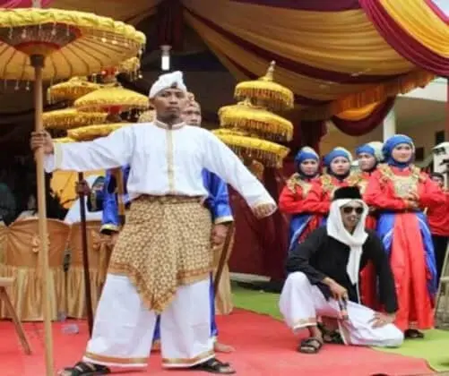 Sanggar Lebak Membara: Merawat Tradisi &ndash; Meruwat Generasi