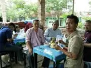 Buka Usaha Bakso Ikan dan Pecak Bandeng, Pondok Pesantren Ulul Albab Cetak Generasi Wirausaha