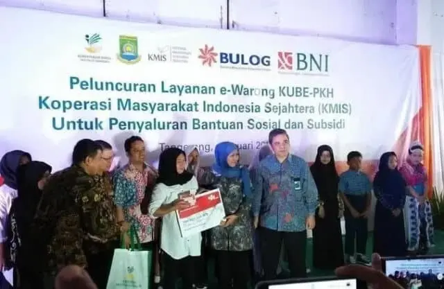 Mensos: Gunakan E-Warong Beras dan Gula Lebih Murah Mensos: Gunakan E-Warong Beras dan Gula Lebih Murah