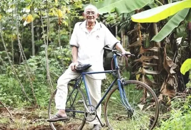 gerson copy Obituary: Gerson Poyk Tutup Usia, “Energi Spiritual yang Lahir dari Gejolak Batin dan Alam Bawah Sadar”