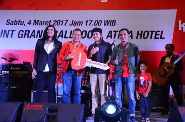 Telkomsel Berikan Hadiah Mobil BMW dan Vespa kepada Pelanggan Setia