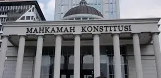 Dugaan Banyak Kecurangan, Rano-Embay Resmi Daftarkan Gugatan ke MK Dugaan Banyak Kecurangan, Rano-Embay Resmi Daftarkan Gugatan ke MK