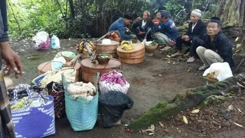 Adat tradisi "Rejepan" Wonosari Kabupaten Temanggung Adat tradisi "Rejepan" Wonosari Kabupaten Temanggung