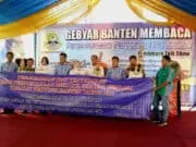 Ukir Prestasi di Hari Buku Nasional, Desa Warungbanten Raih Juara I Perpustakaan Terbaik Tingkat Provinsi Banten 2017 Ukir Prestasi di Hari Buku Nasional, Desa Warungbanten Raih Juara I Perpustakaan Terbaik Tingkat Provinsi Banten 2017