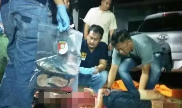 Sadis! Pelajar Tewas Bersimbah Darah di Pelukan Ibu Kandung Sadis! Pelajar Tewas Bersimbah Darah di Pelukan Ibu Kandung