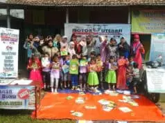 Peringati Semangat Hari Kebangkitan Nasional, Relawan Motor Literasi Chapter Kab. Tangerang Bagi-bagi Buku Bacaan Peringati Semangat Hari Kebangkitan Nasional, Relawan Motor Literasi Chapter Kab. Tangerang Bagi-bagi Buku Bacaan