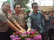 Kapolda Banten Resmikan Gedung Satpas SIM di Rajeg Tangerang Kapolda Banten Resmikan Gedung Satpas SIM di Rajeg Tangerang