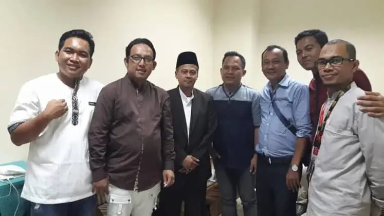 KH Adrian Mafatihullah Kariem Bedah Buku &lsquo;Lepas dari Lapas Hidup&rsquo; di Islamic Book Fair 2017