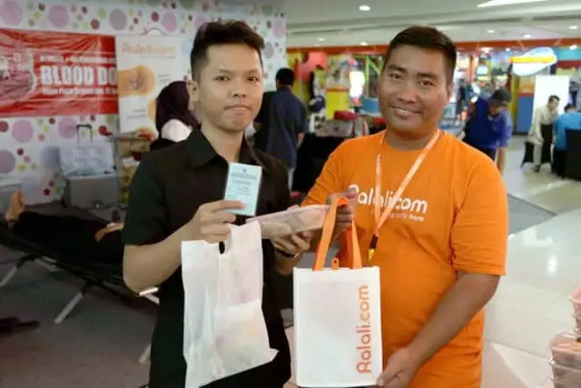 Sambut Lebaran, Ralali.com dan Lippo Plaza Kramat Jati Gelar Aksi Donor Darah Sambut Lebaran, Ralali.com dan Lippo Plaza Kramat Jati Gelar Aksi Donor Darah