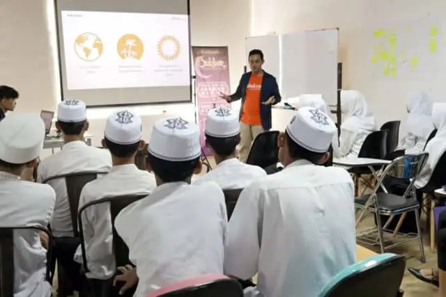 Galang Semangat Wirausaha, Ralali.com Adakan Edukasi Bisnis Online bagi Sahabat Yatim Indonesia Galang Semangat Wirausaha, Ralali.com Adakan Edukasi Bisnis Online bagi Sahabat Yatim Indonesia