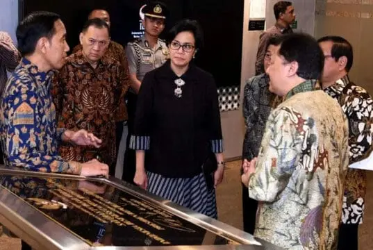 Datangi Bursa Efek, Presiden Jokowi: Manfaatkan Momentum Kepercayaan Pasar Datangi Bursa Efek, Presiden Jokowi: Manfaatkan Momentum Kepercayaan Pasar