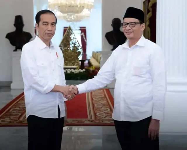 Bertemu Jokowi di Istana Negara, Wahidin dan Andika Keluhkan Banyak Jalan Rusak di Banten Bertemu Jokowi di Istana Negara, Wahidin dan Andika Keluhkan Banyak Jalan Rusak di Banten