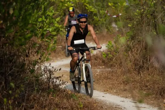 Fauzi Fannyla Ukir Prestasi Tercepat di Ajang Rhino X Triathlon