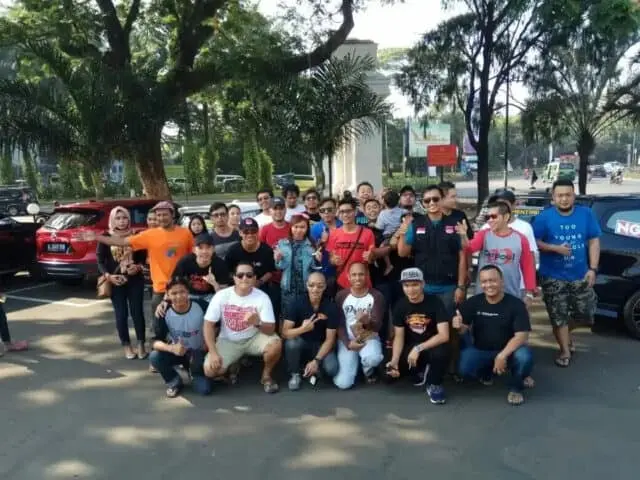 Komunitas Otomotif Gravinci Gelar Touring ke Pantai Anyer Komunitas Otomotif Gravinci Gelar Touring ke Pantai Anyer
