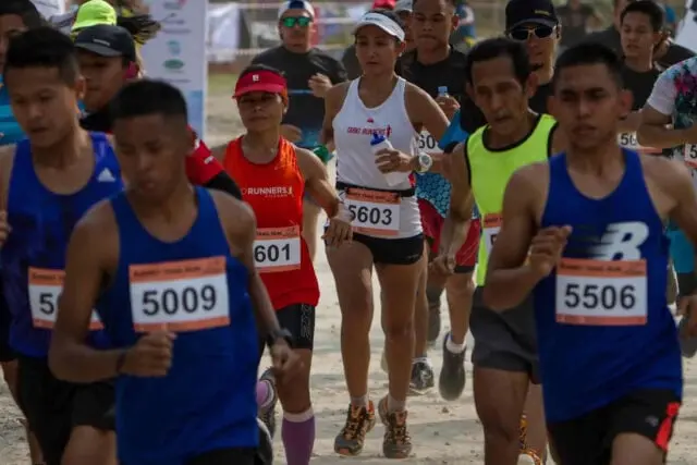 Hari Ke-2 Festival Pesona Tanjung Lesung, Kadis Pariwisata Banten Lepas Peserta Sunset Trail Run Hari Ke-2 Festival Pesona Tanjung Lesung, Kadis Pariwisata Banten Lepas Peserta Sunset Trail Run