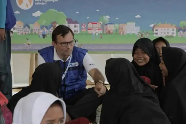 Perusahaan AXA Ajak Siswa SD Ranca Buaya Bermain Ayo Sehat dan Cermat Perusahaan AXA Ajak Siswa SD Ranca Buaya Bermain Ayo Sehat dan Cermat