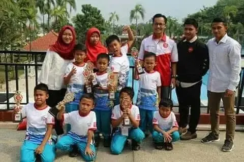 Team Robotic Assa’adah Raih Juara di Event Creativkids National Competition 2017 Team Robotic Assa’adah Raih Juara di Event Creativkids National Competition 2017