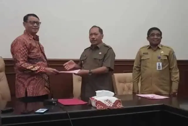 Edi Ariadi Resmi Jadi Plt Wali Kota Cilegon Edi Ariadi Resmi Jadi Plt Wali Kota Cilegon