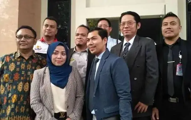 Muzdalifah Bahagia Putusan Pembatalan Pernikahan Dikabulkan Muzdalifah Bahagia Putusan Pembatalan Pernikahan Dikabulkan