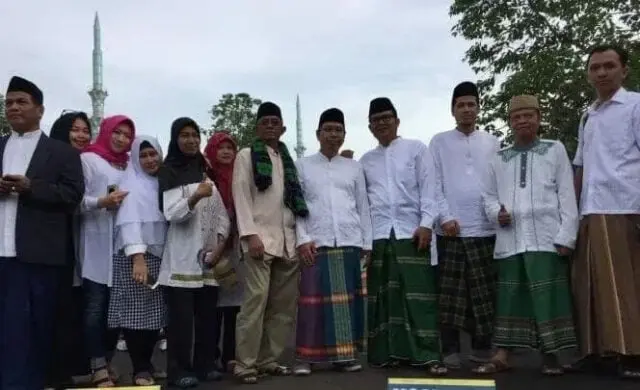 Ayo! Ikuti Jalan Santai Sarungan Festival Al Azhom Kota Tangerang Ayo! Ikuti Jalan Santai Sarungan Festival Al Azhom Kota Tangerang