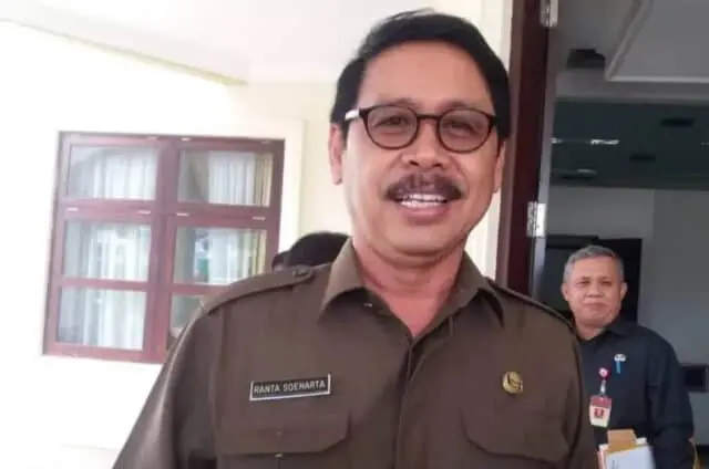 Sekda Ranta Soeharta Ajak Pensiunan PNS Berkontribusi Bangun Provinsi Banten Sekda Ranta Soeharta Ajak Pensiunan PNS Berkontribusi Bangun Provinsi Banten