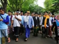 Wali Kota Tangerang Ajak Gerak Jalan Sarungan Bersama Masyarakat Wali Kota Tangerang Ajak Gerak Jalan Sarungan Bersama Masyarakat