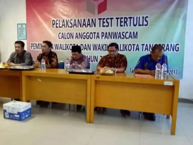 Akademisi, Guru dan Pekerja Sosial Ikut Seleksi Panwascam Kota Tangerang Akademisi, Guru dan Pekerja Sosial Ikut Seleksi Panwascam Kota Tangerang