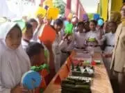Hari Pangan Sedunia Diperingati Murid SD Negeri Tanah Tinggi 1 Kota Tangerang Hari Pangan Sedunia Diperingati Murid SD Negeri Tanah Tinggi 1 Kota Tangerang